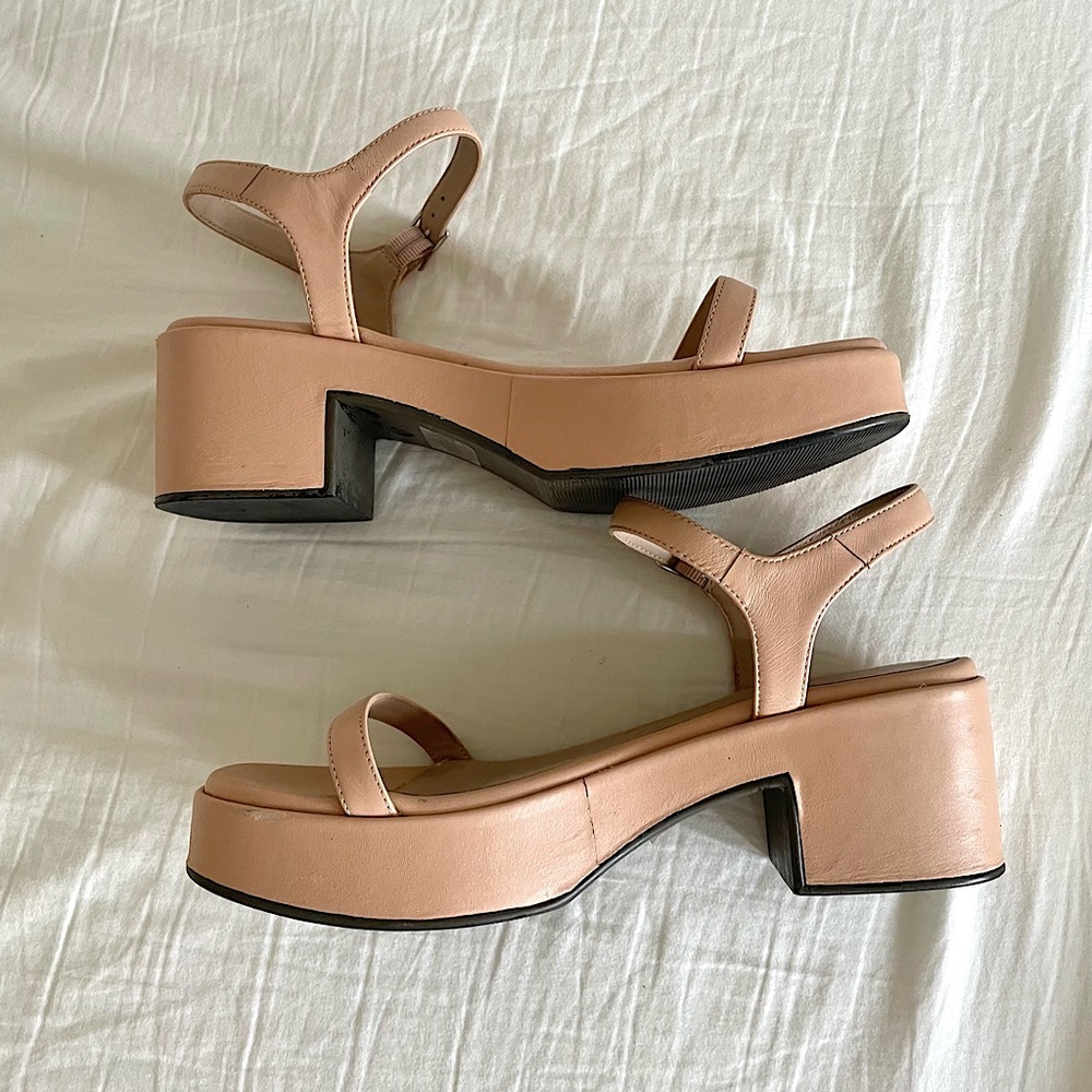 Seychelles Rest Assured Heeled Sandal - Tan Platform